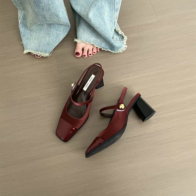 Women’s Vintage Square-Toe Mary Jane Heels