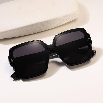 Women’s Oversized Square Frame Sunglasses