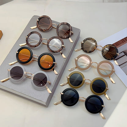 Oval Fashion Sunglasses with UV Protection