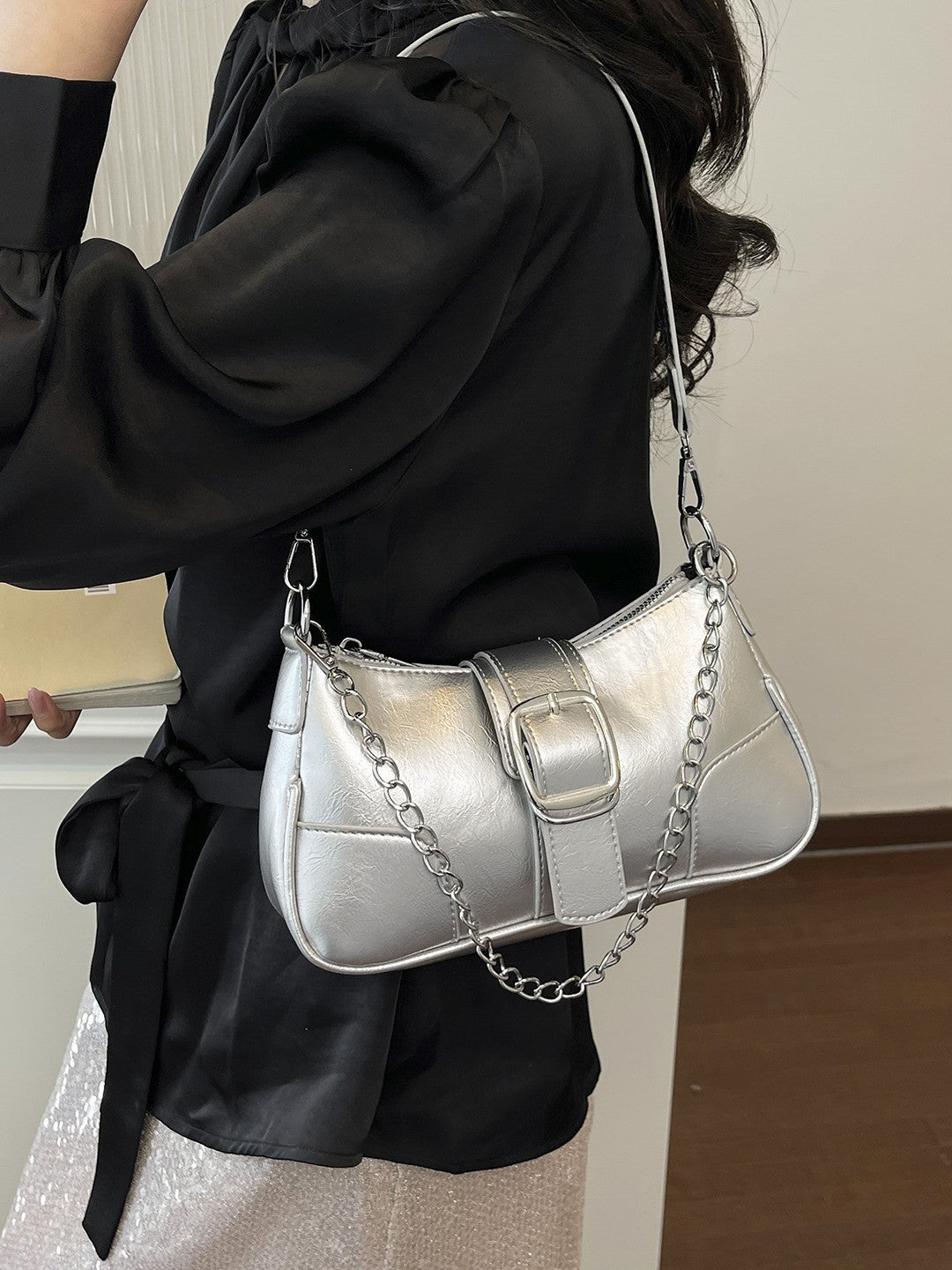 Women’s French Chain Baguette Shoulder Bag