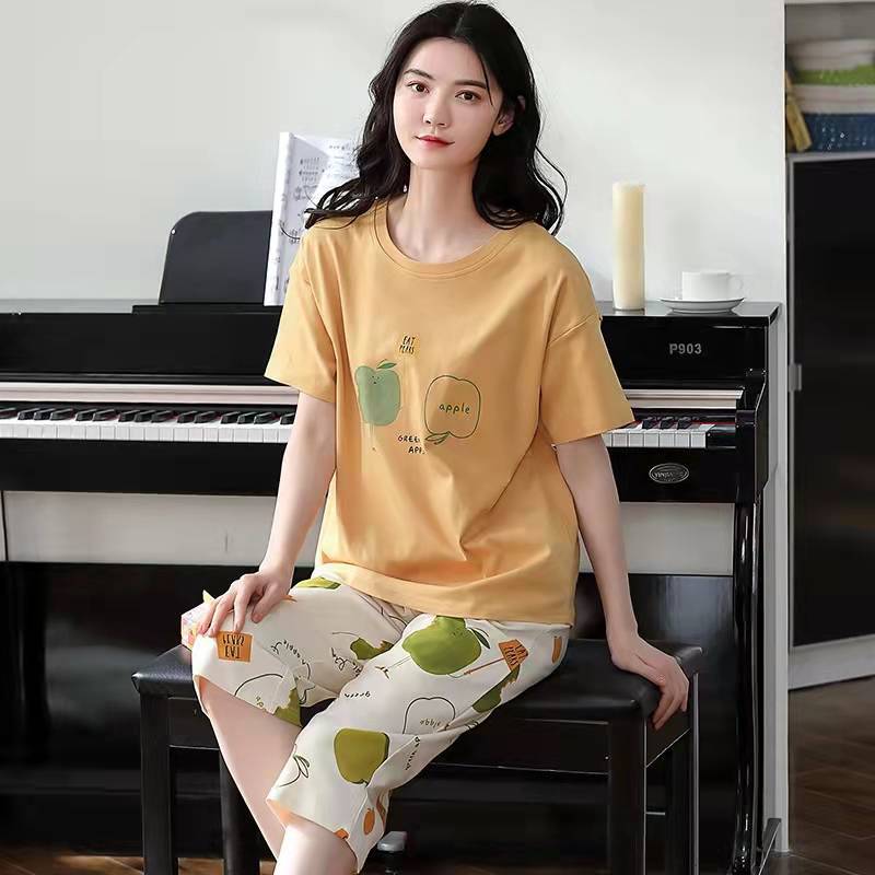 Women’s Plus Size Artistic Style Pajama Set