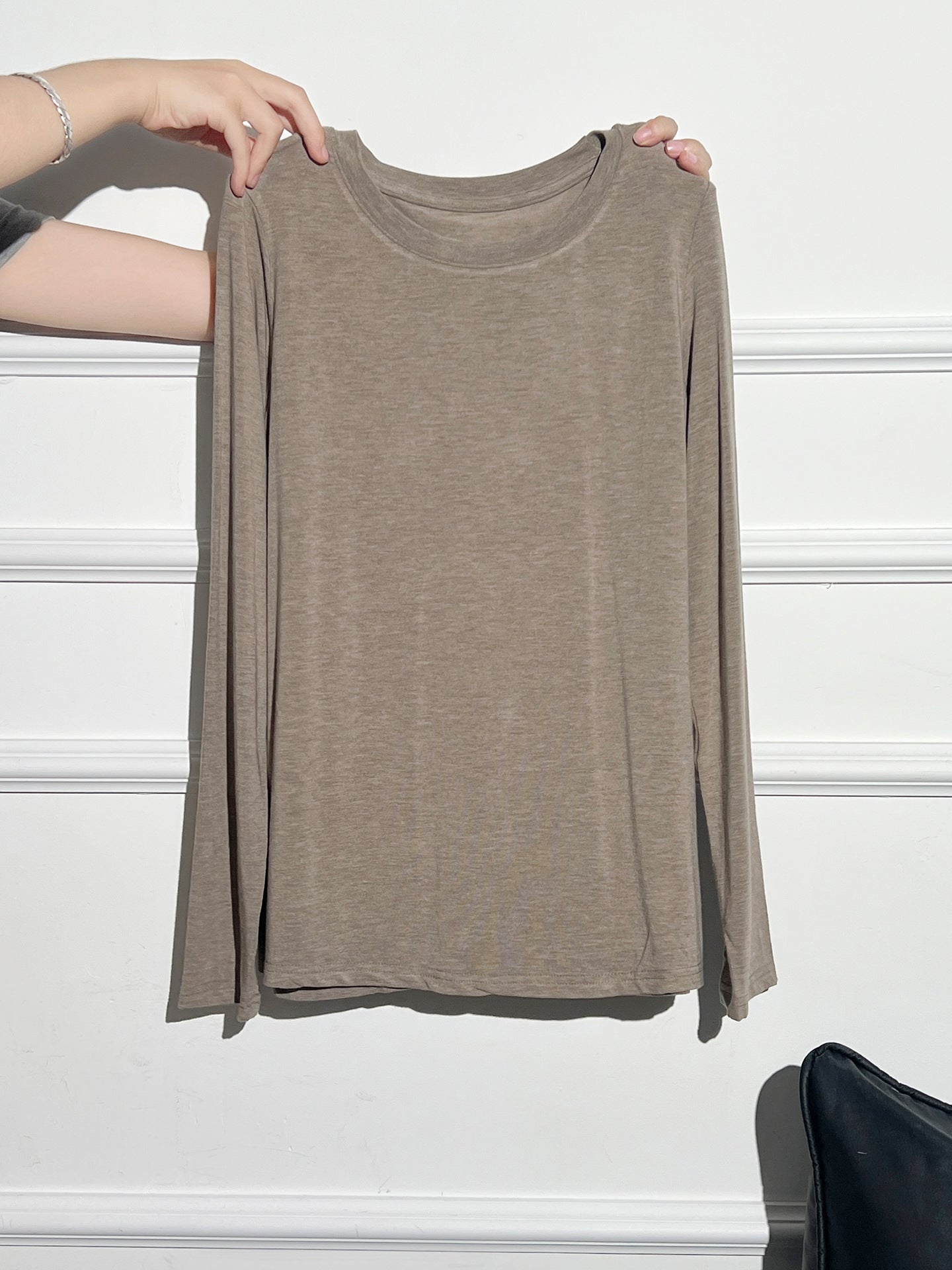 Women’s Soft Cashmere-Feel Long Sleeve Crew Neck Top