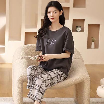 Women’s Plus Size Artistic Style Pajama Set