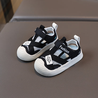 Kids’ Closed-Toe Mesh Sandals