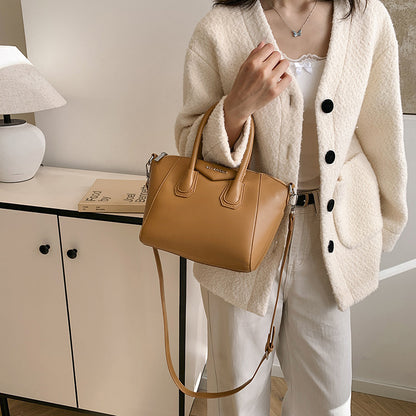 Women’s Large Capacity Dumpling Crossbody Bag