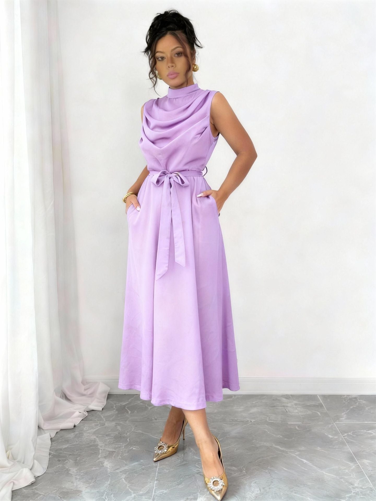 Women’s Sleeveless Belted Strap Dress