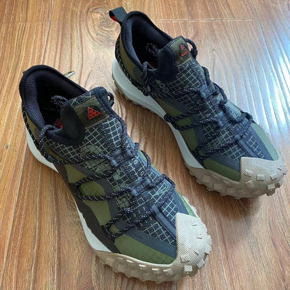 Unisex Waterproof Outdoor Hiking & Trekking Shoes