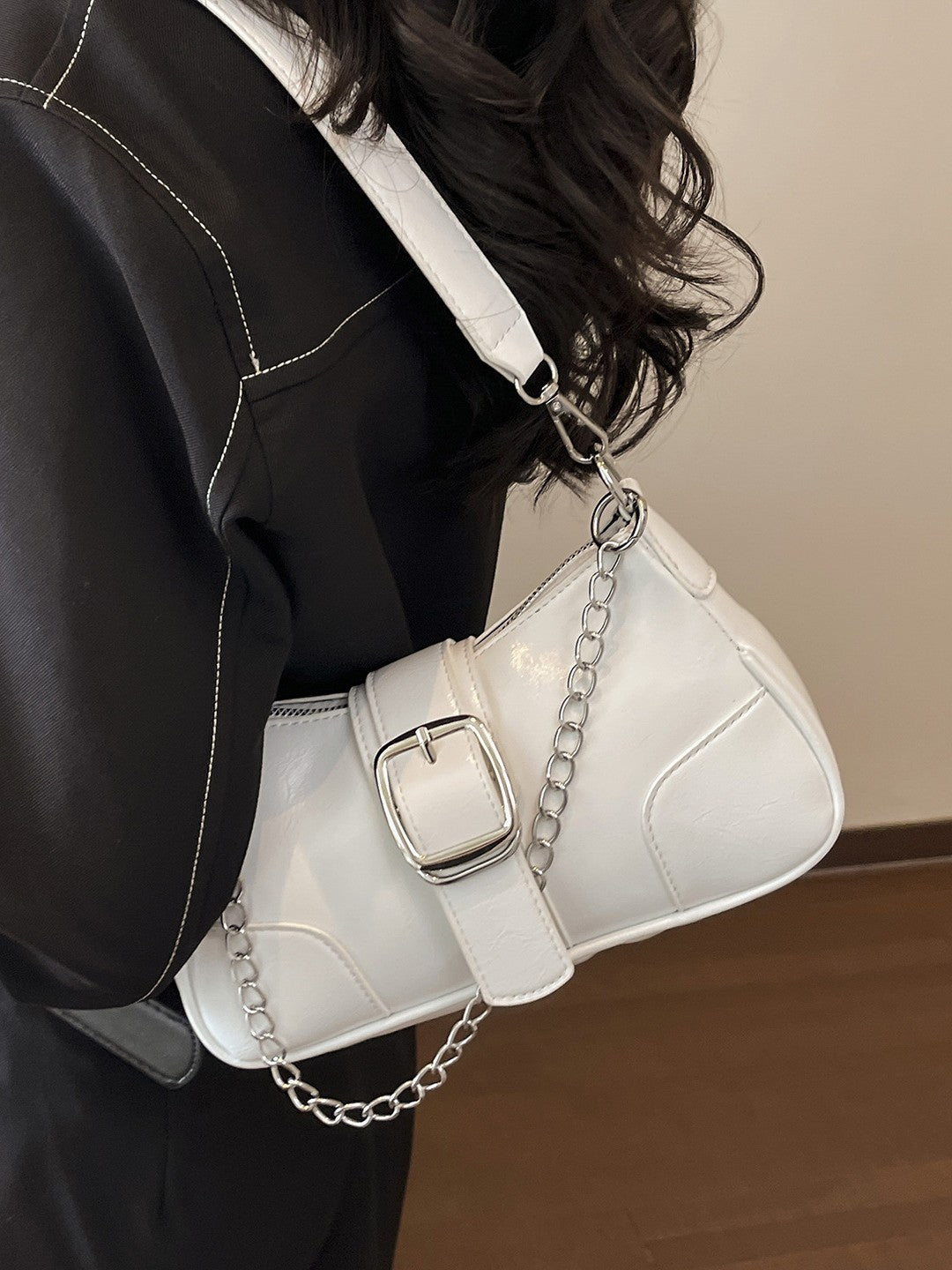 Women’s French Chain Baguette Shoulder Bag