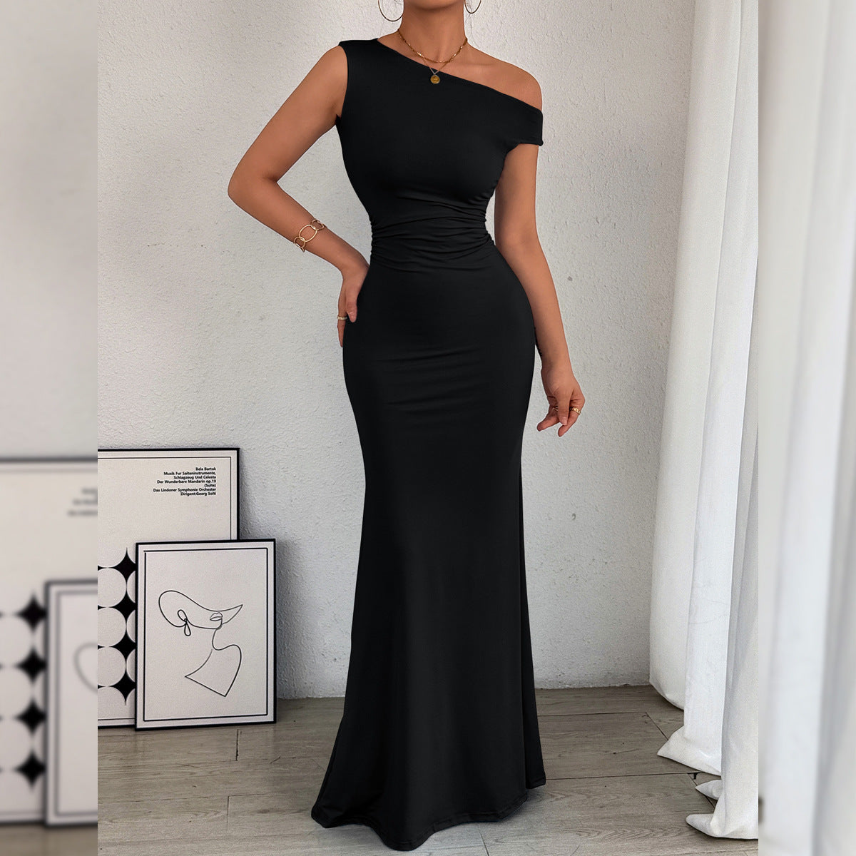 Women’s One-Shoulder Pleated Mermaid Dress