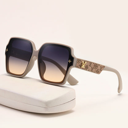 Women’s Oversized Square Frame Sunglasses