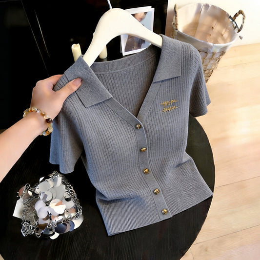Women’s Gray V-Neck Knit Top