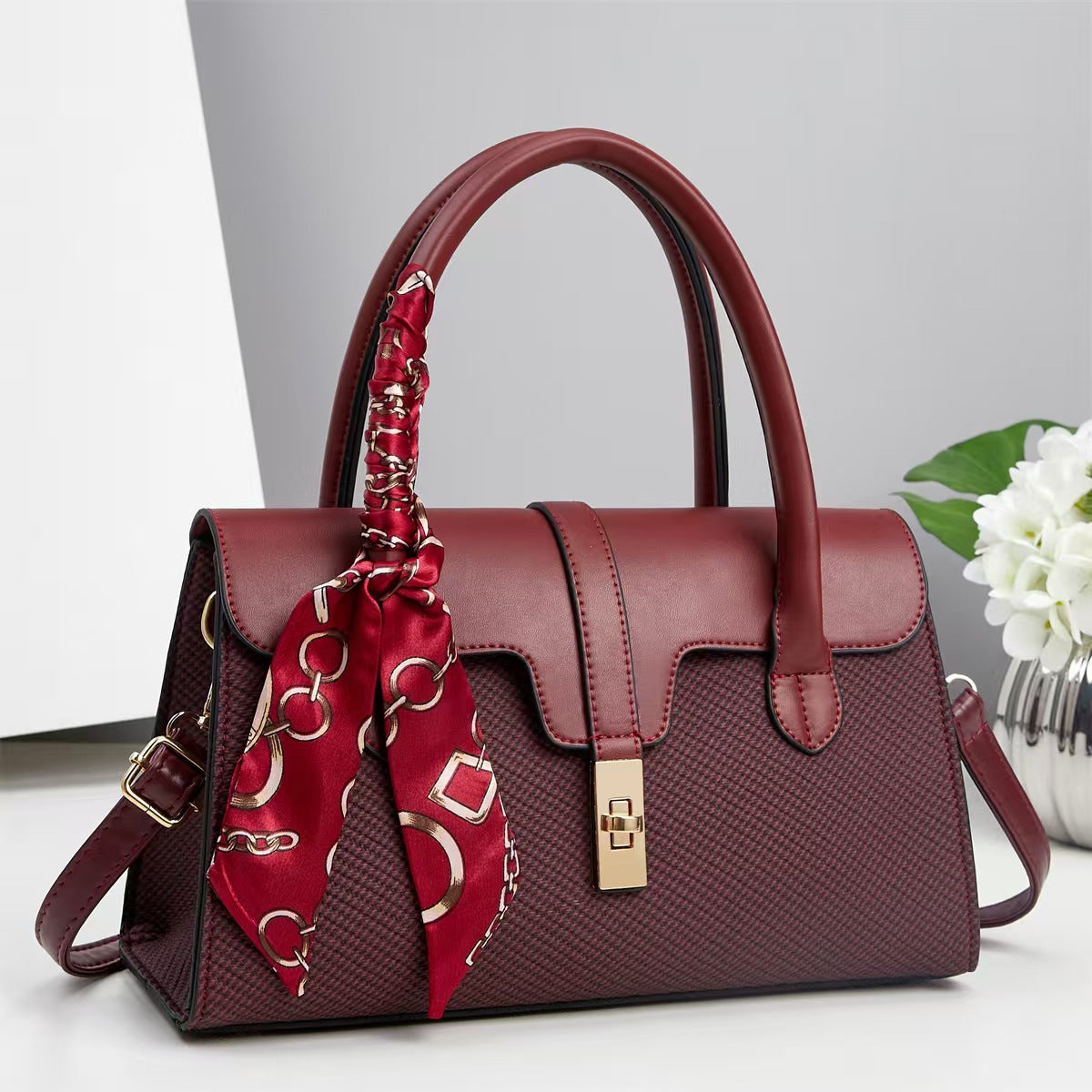 Women’s Luxury Pillow Shoulder Bag