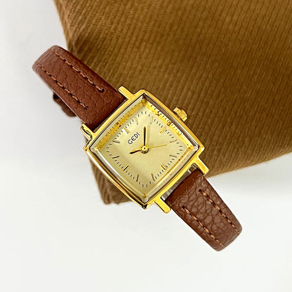 Women’s Retro Square Quartz Watch