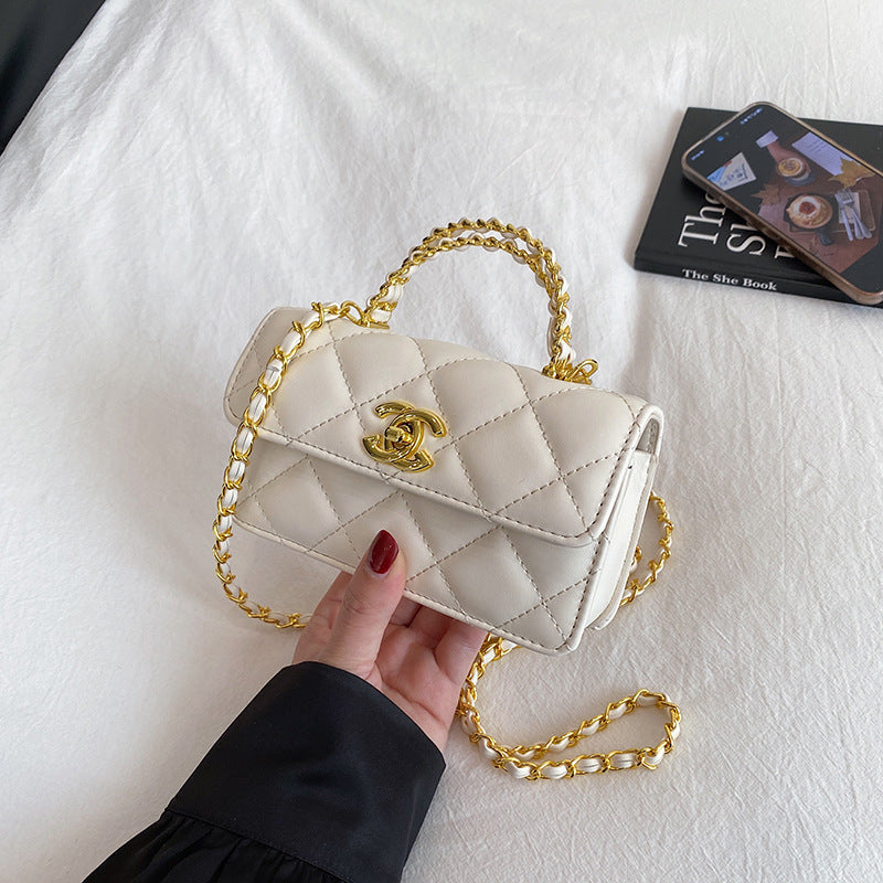 Women’s Quilted Chain Crossbody Bag