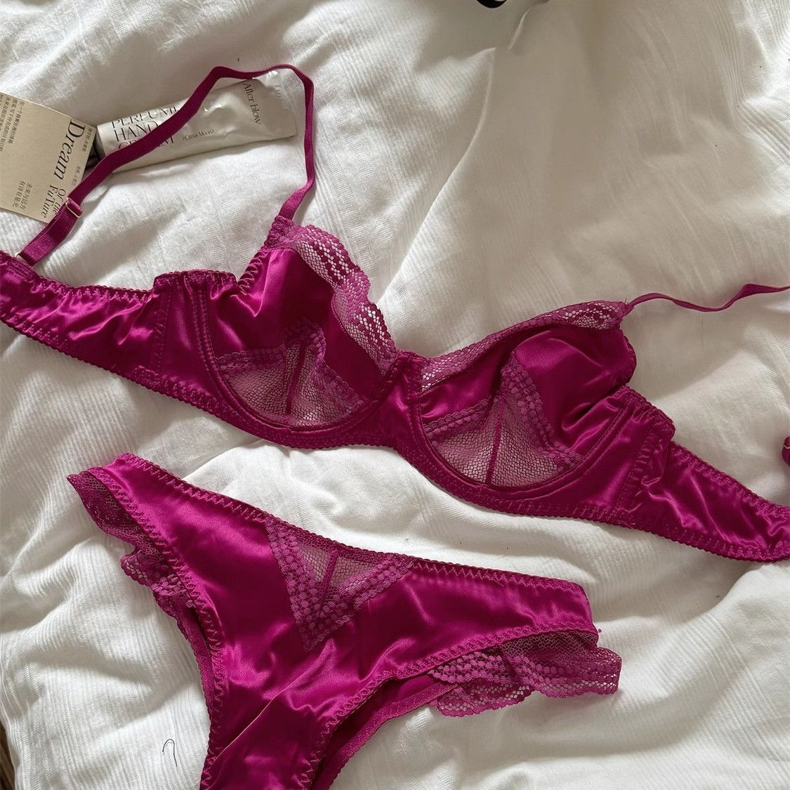 Women’s Satin Lace Lightweight Bra Set
