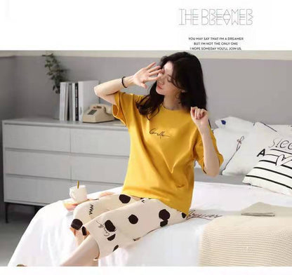 Women’s Plus Size Artistic Style Pajama Set