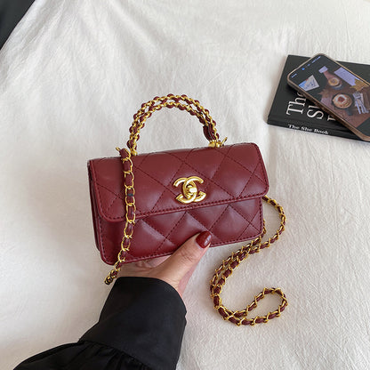 Women’s Quilted Chain Crossbody Bag
