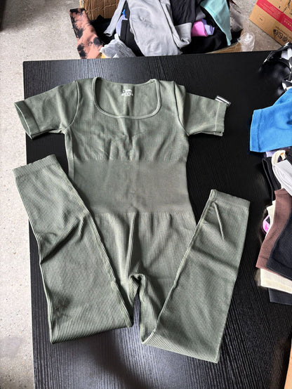 Women’s Seamless Fitness Jumpsuit