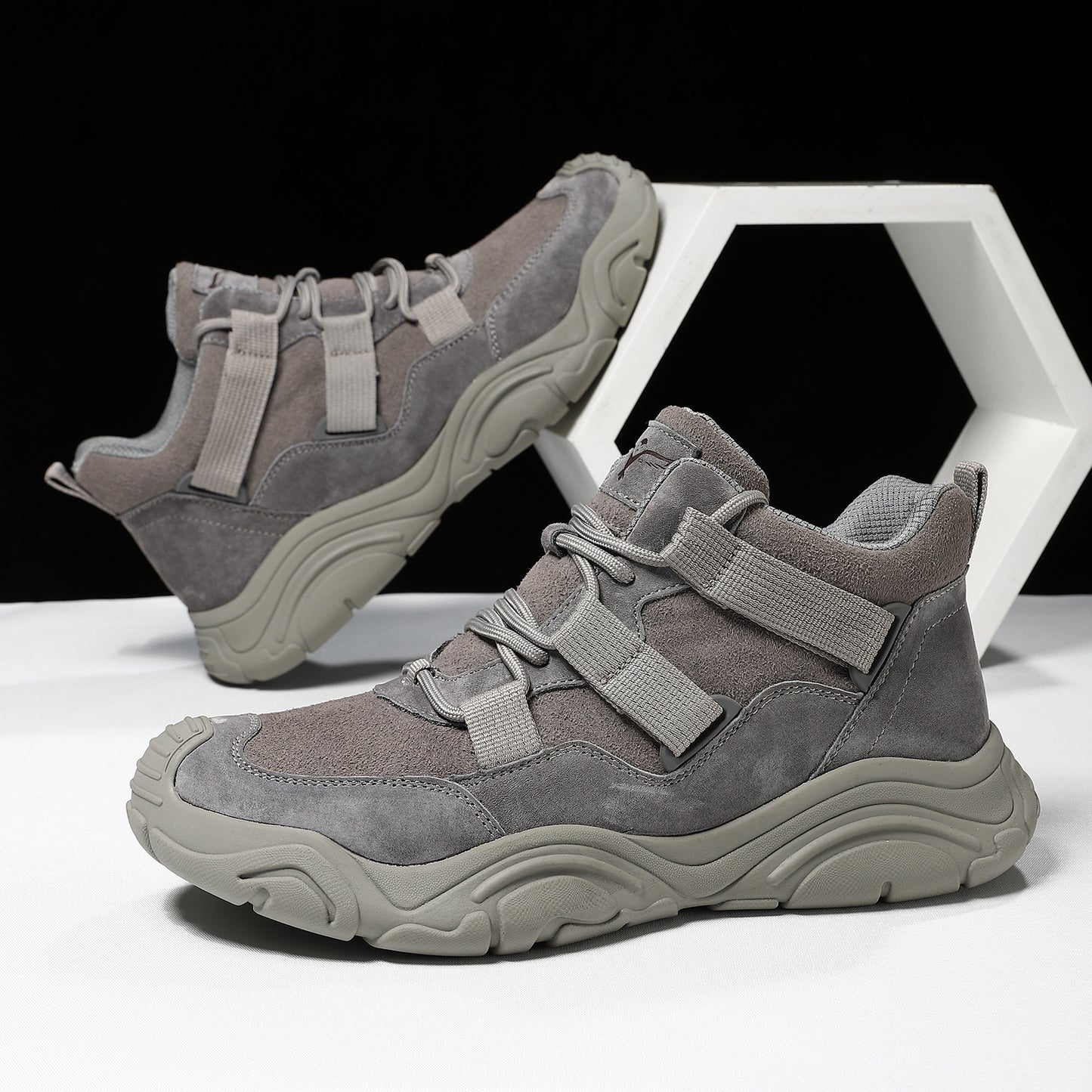 Men’s Leather Outdoor Hiking Shoes