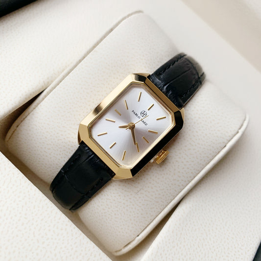 Women’s Gold Square Quartz Fashion Watch
