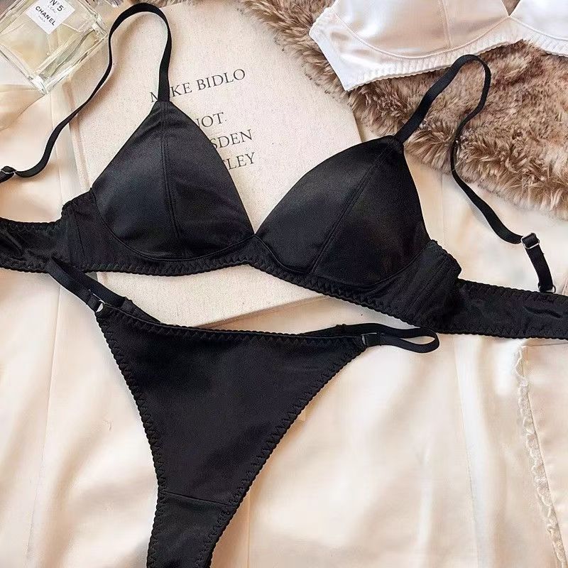Women’s Leopard Print Seamless Satin Bra Set