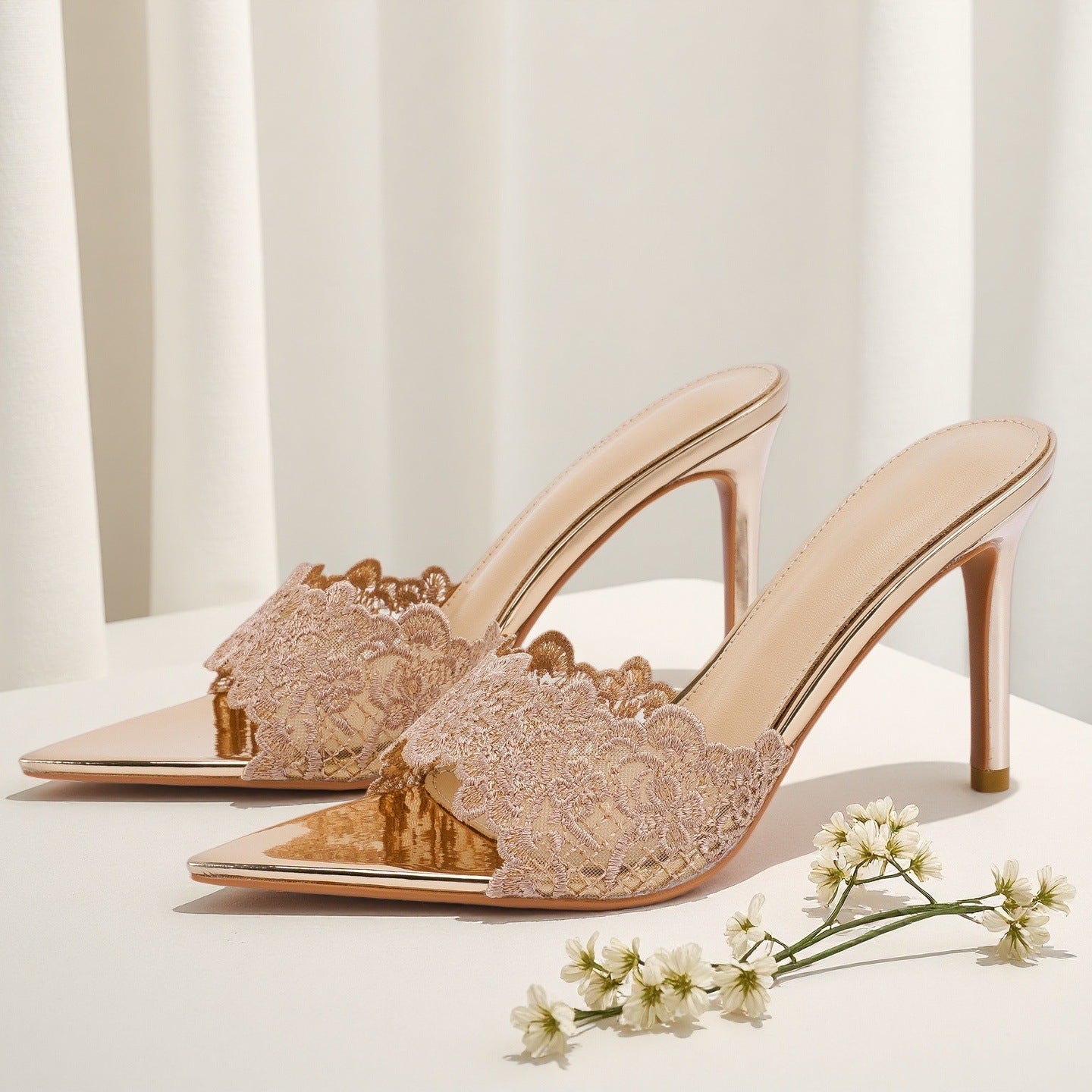 Women’s Lace Pointed-Toe Stiletto Slippers