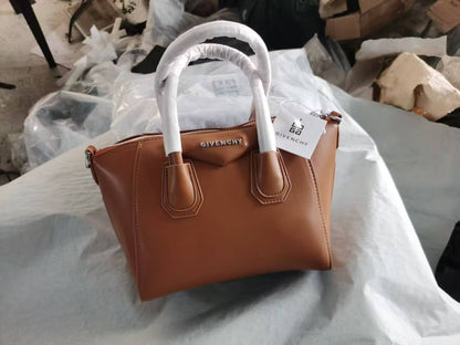 Women’s Large Capacity Dumpling Crossbody Bag