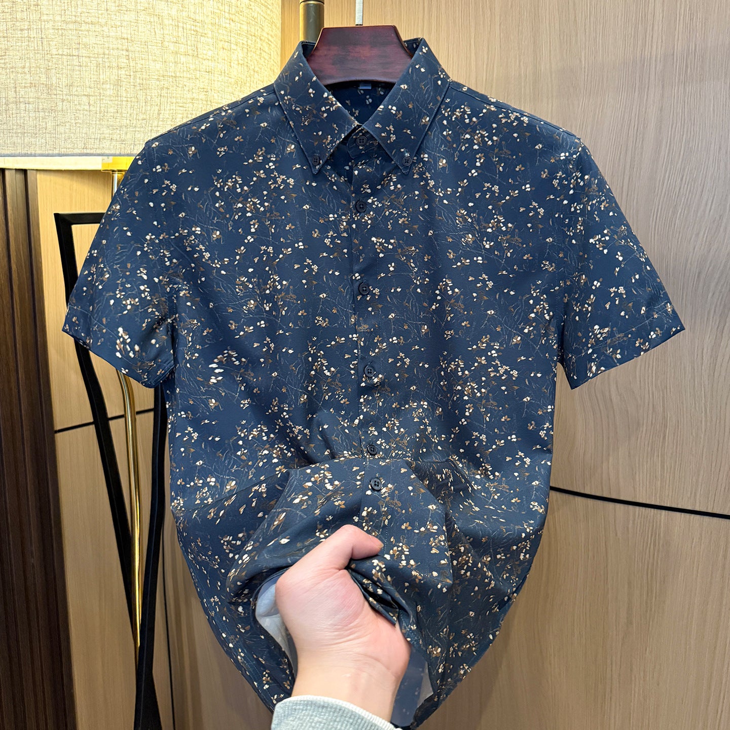 Men’s Slim Fit Floral Short Sleeve Shirt