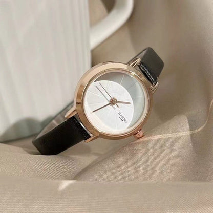 Women’s Retro Small Dial Fashion Leather Watch