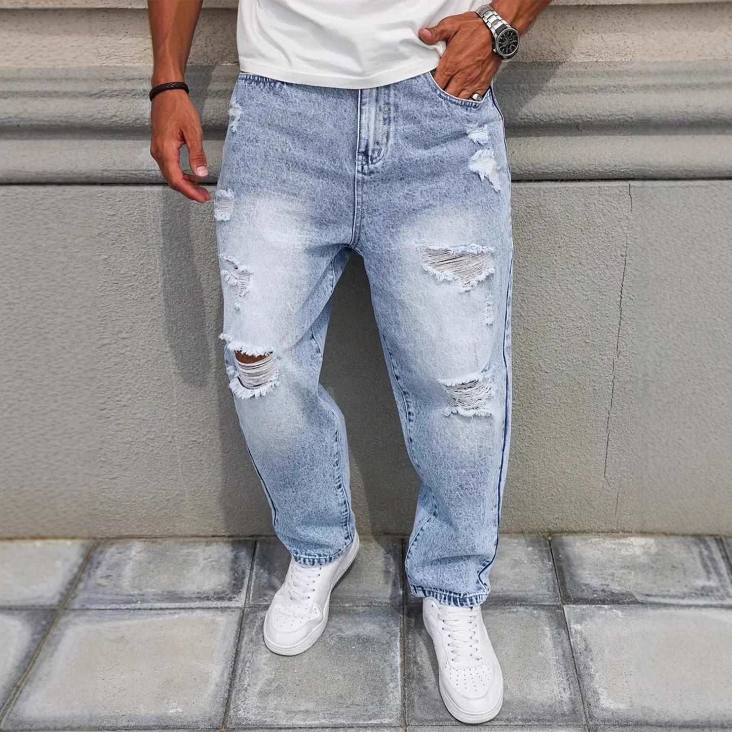 Men’s Light Blue Distressed Straight-Leg Jeans