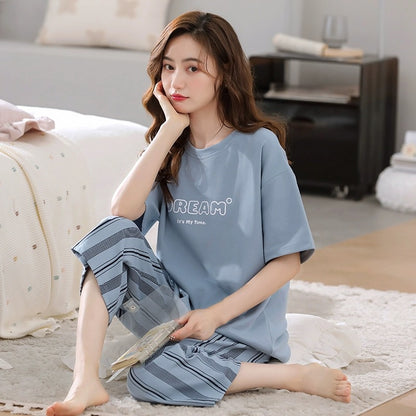 Women’s Plus Size Artistic Style Pajama Set
