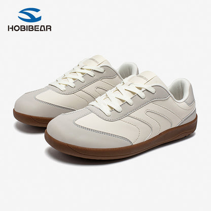 Men’s Wide-Toe Leather Casual Sneakers