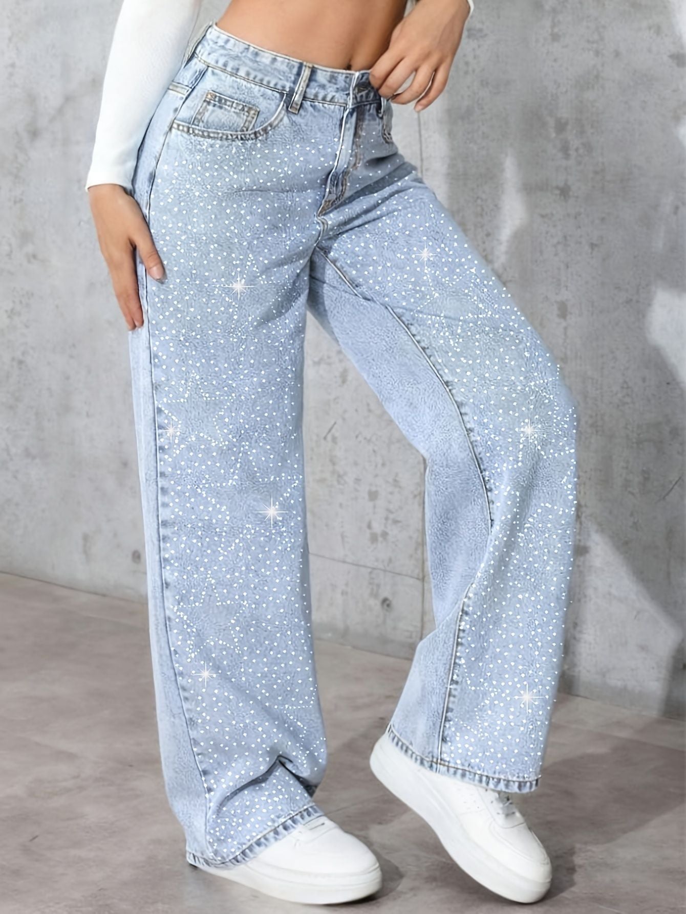 Women’s Rhinestone Washed Wide-Leg Jeans