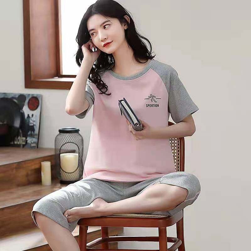 Women’s Plus Size Artistic Style Pajama Set