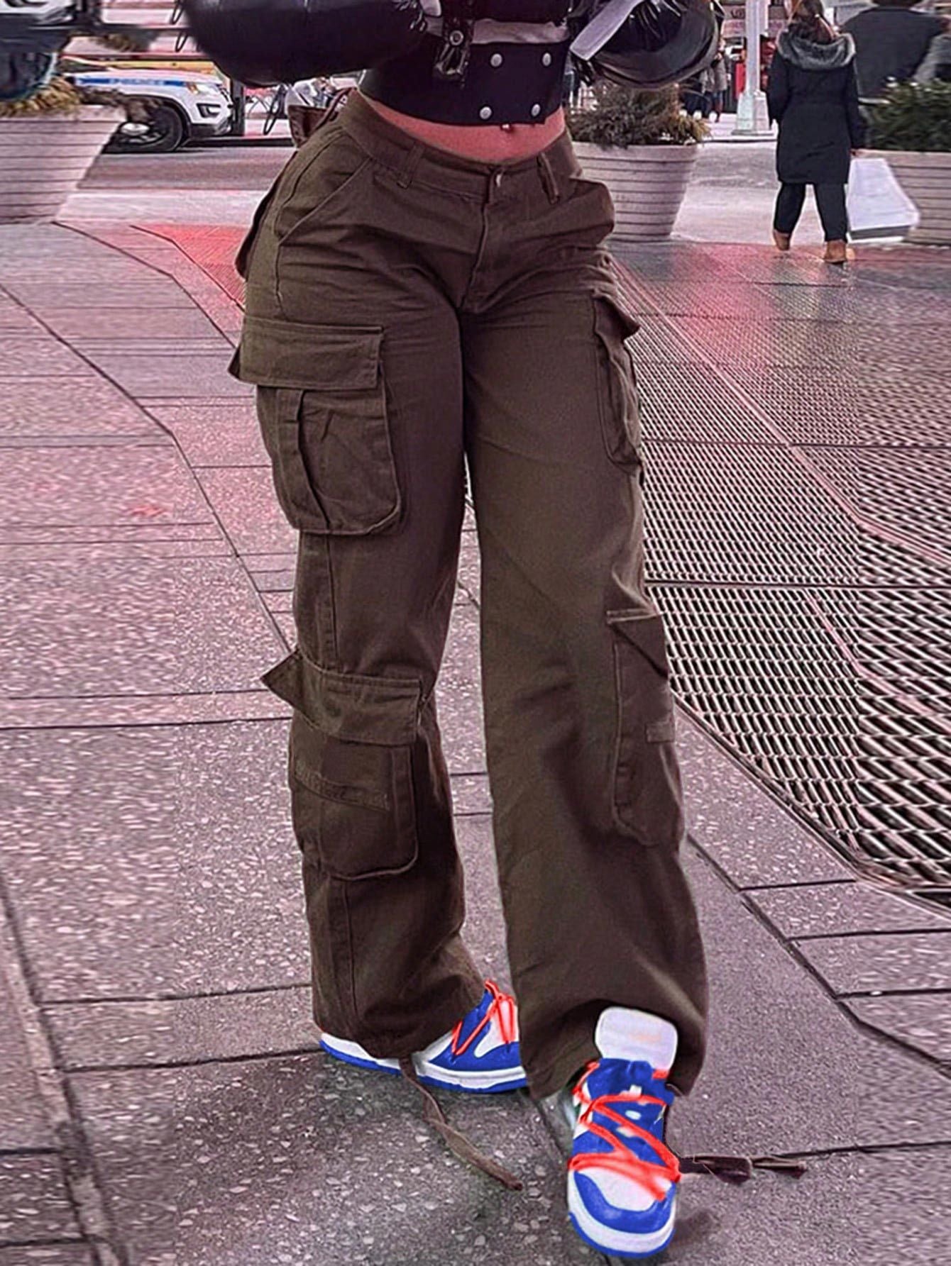 Women’s Retro Multi-Pocket Cargo Pants