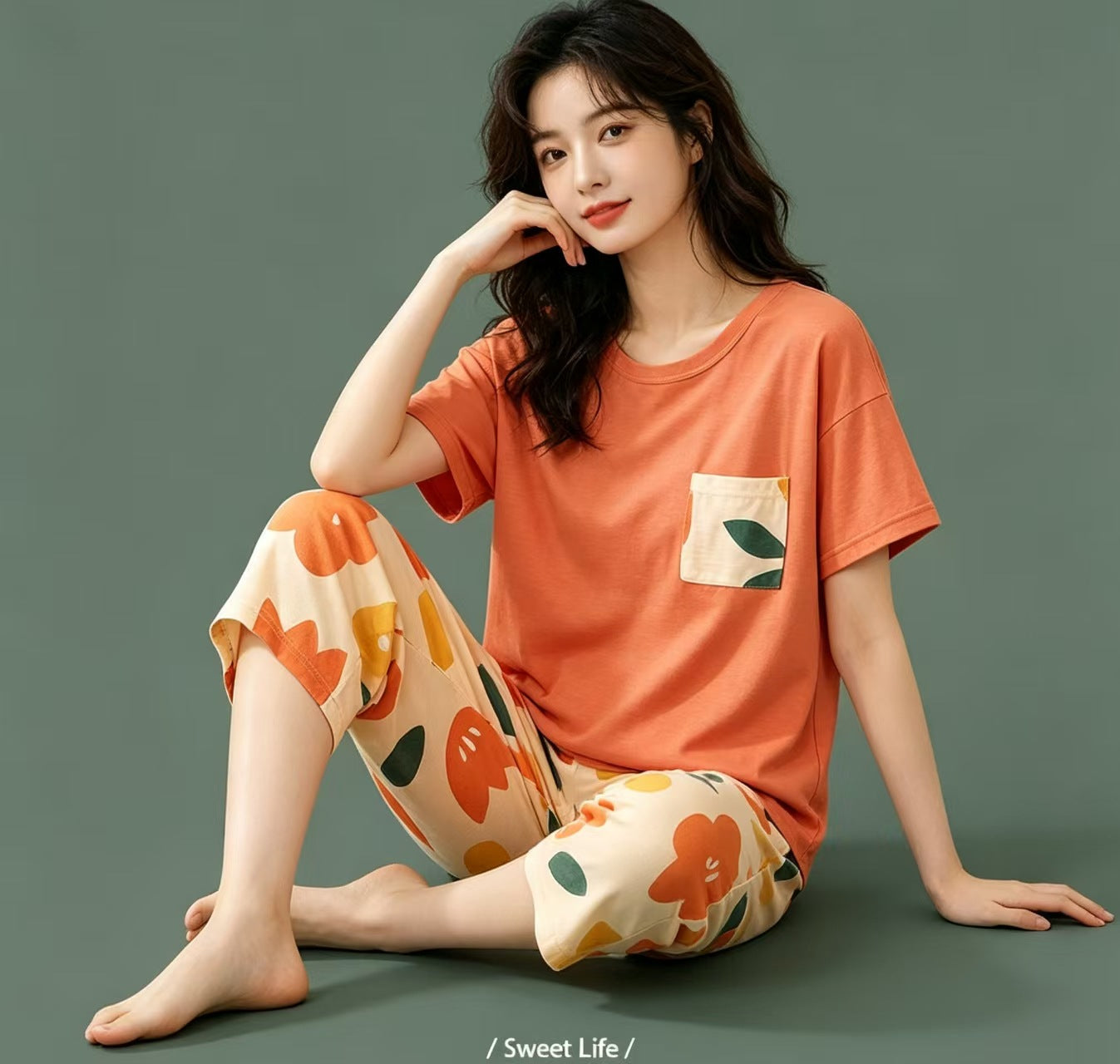 Women’s Plus Size Artistic Style Pajama Set