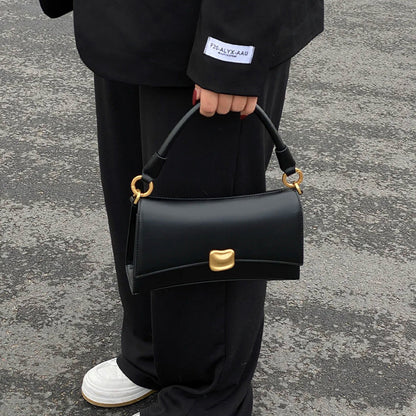 Black underarm baguette bag for women, 2026 new high-end texture niche handbag, popular crossbody bag this year