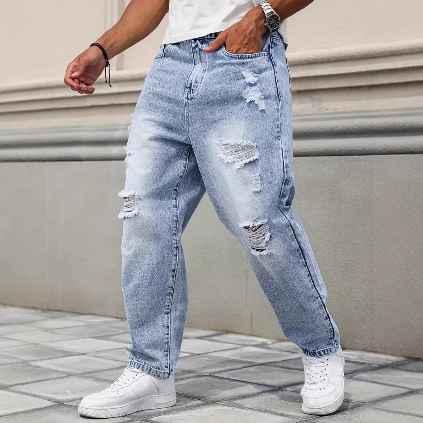 Men’s Light Blue Distressed Straight-Leg Jeans