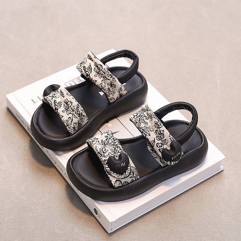 Girls’ Princess Beach Sandals