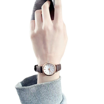 Women’s Small Dial Quartz Fashion Watch