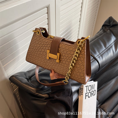 Women’s Metal Buckle Small Square Crossbody Bag