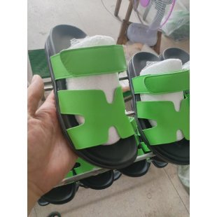 Women’s Color-Block Platform Comfort Slippers