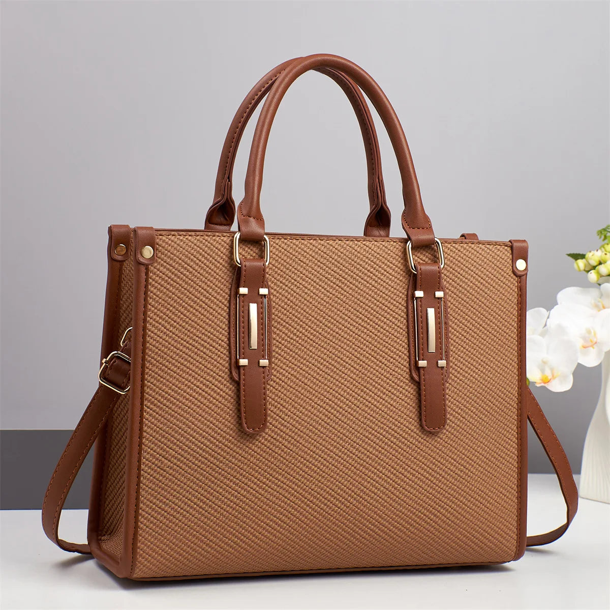 Women’s Small Square Crossbody Bag 2025