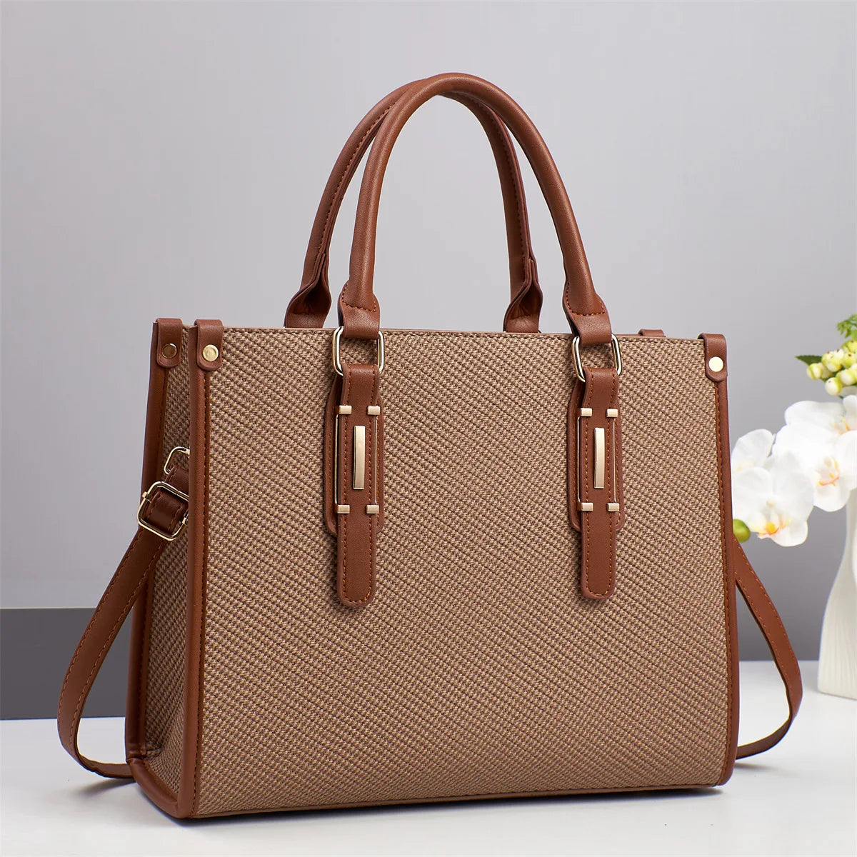Women’s Small Square Crossbody Bag 2025